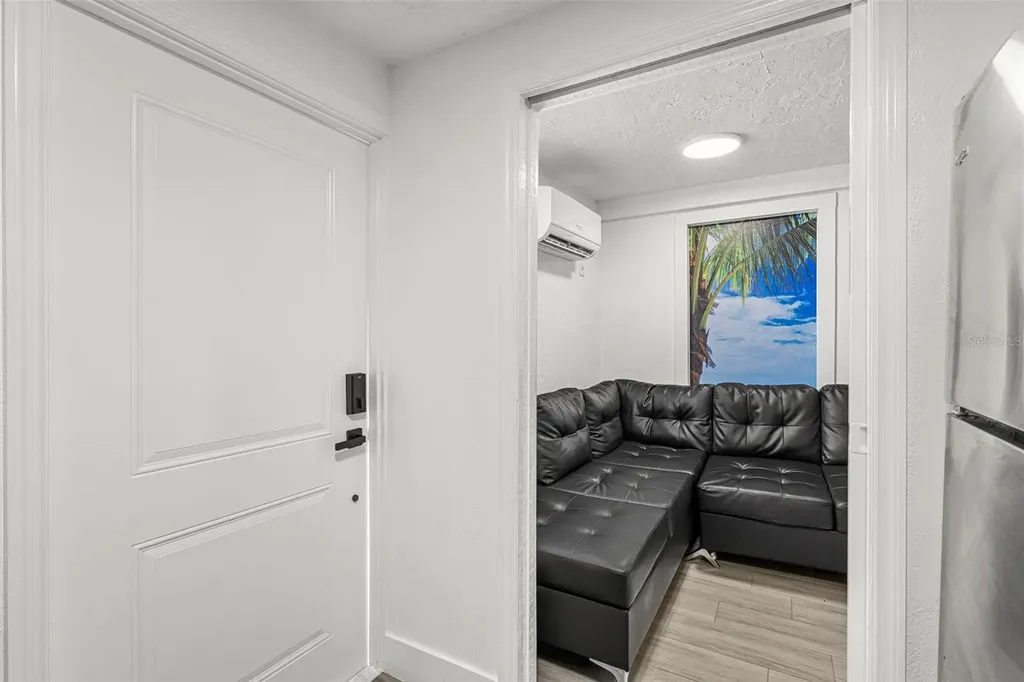 1305 29th Street W Bradenton FL 34205