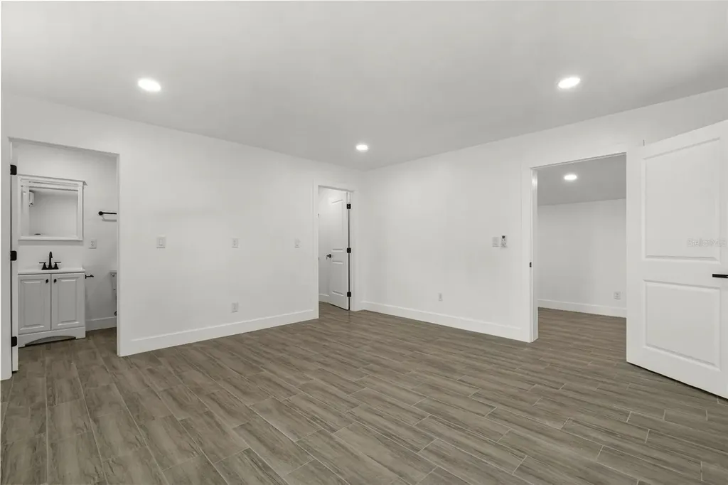 1305 29th Street W Bradenton FL 34205