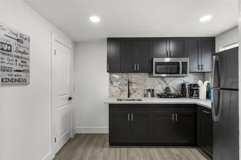 1305 29th Street W Bradenton FL 34205