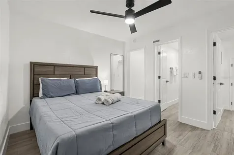 1305 29th Street W Bradenton FL 34205