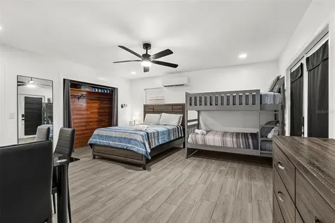 1305 29th Street W Bradenton FL 34205