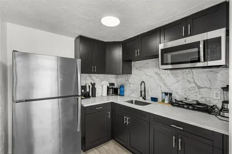 1305 29th Street W Bradenton FL 34205
