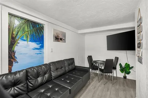 1305 29th Street W Bradenton FL 34205
