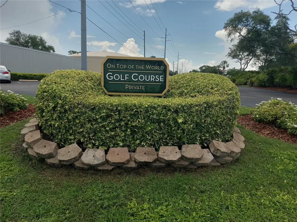 2430 Florentine Way Clearwater FL 33763