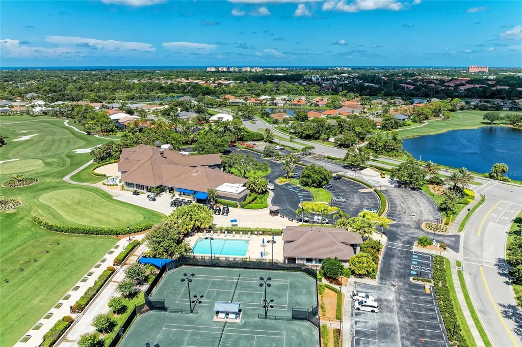 9560 High Gate Drive Sarasota FL 34238