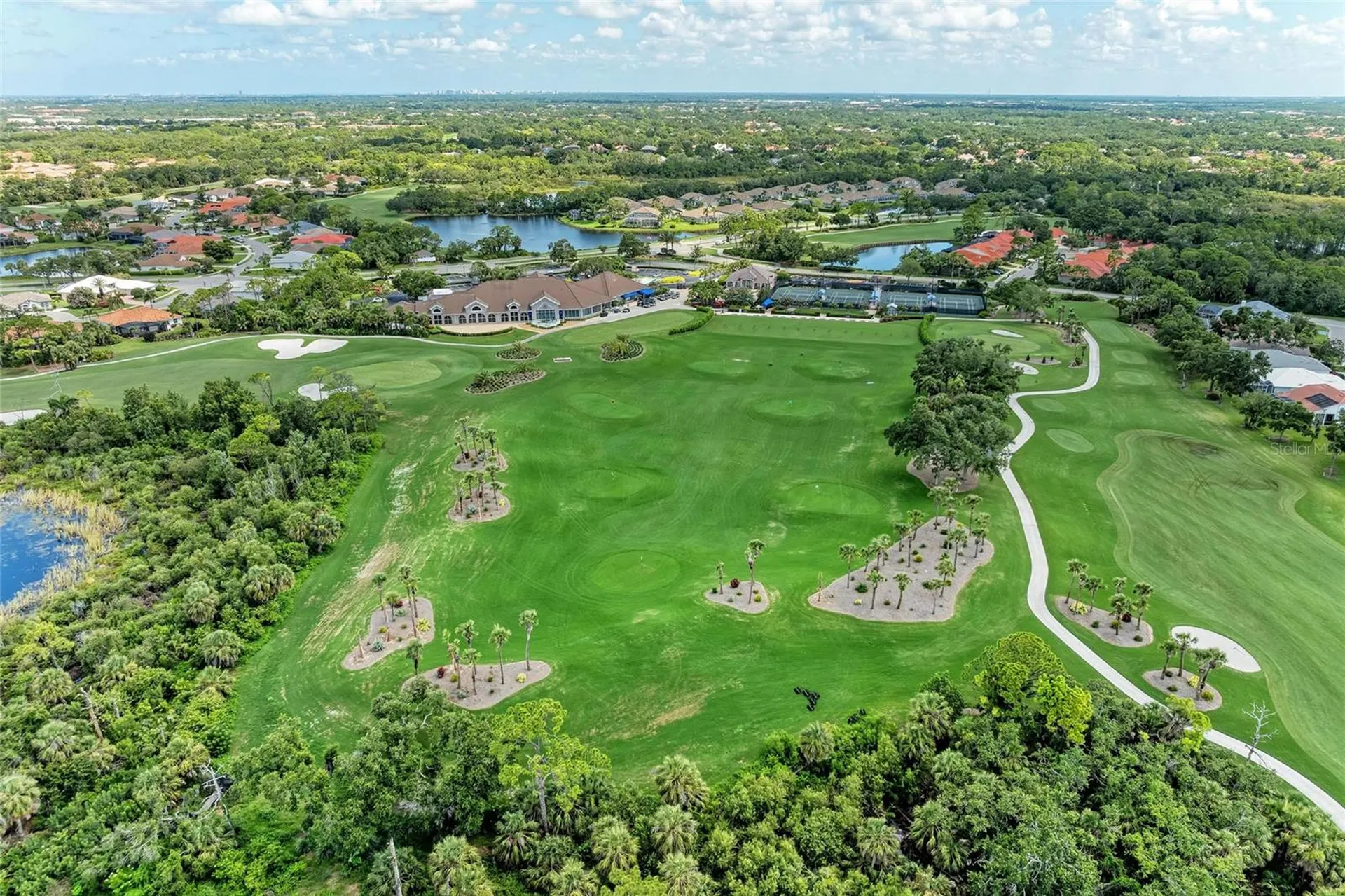 9560 High Gate Drive Sarasota FL 34238