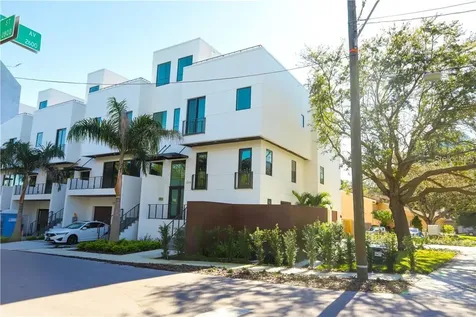 2814 W Barcelona Street Tampa FL 33629
