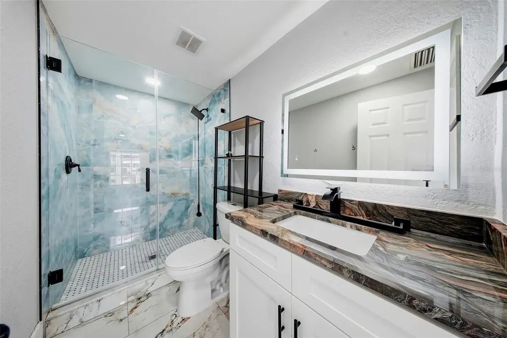 8722 Palisades Drive Tampa FL 33615