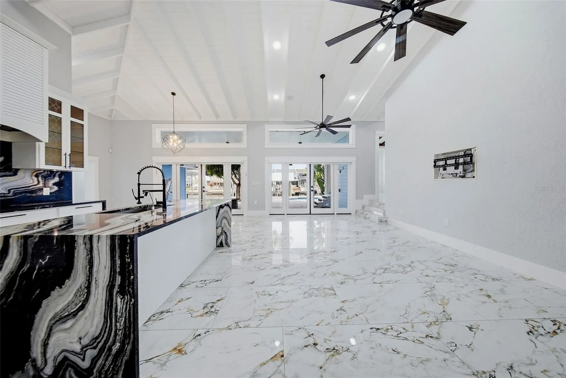 8722 Palisades Drive Tampa FL 33615