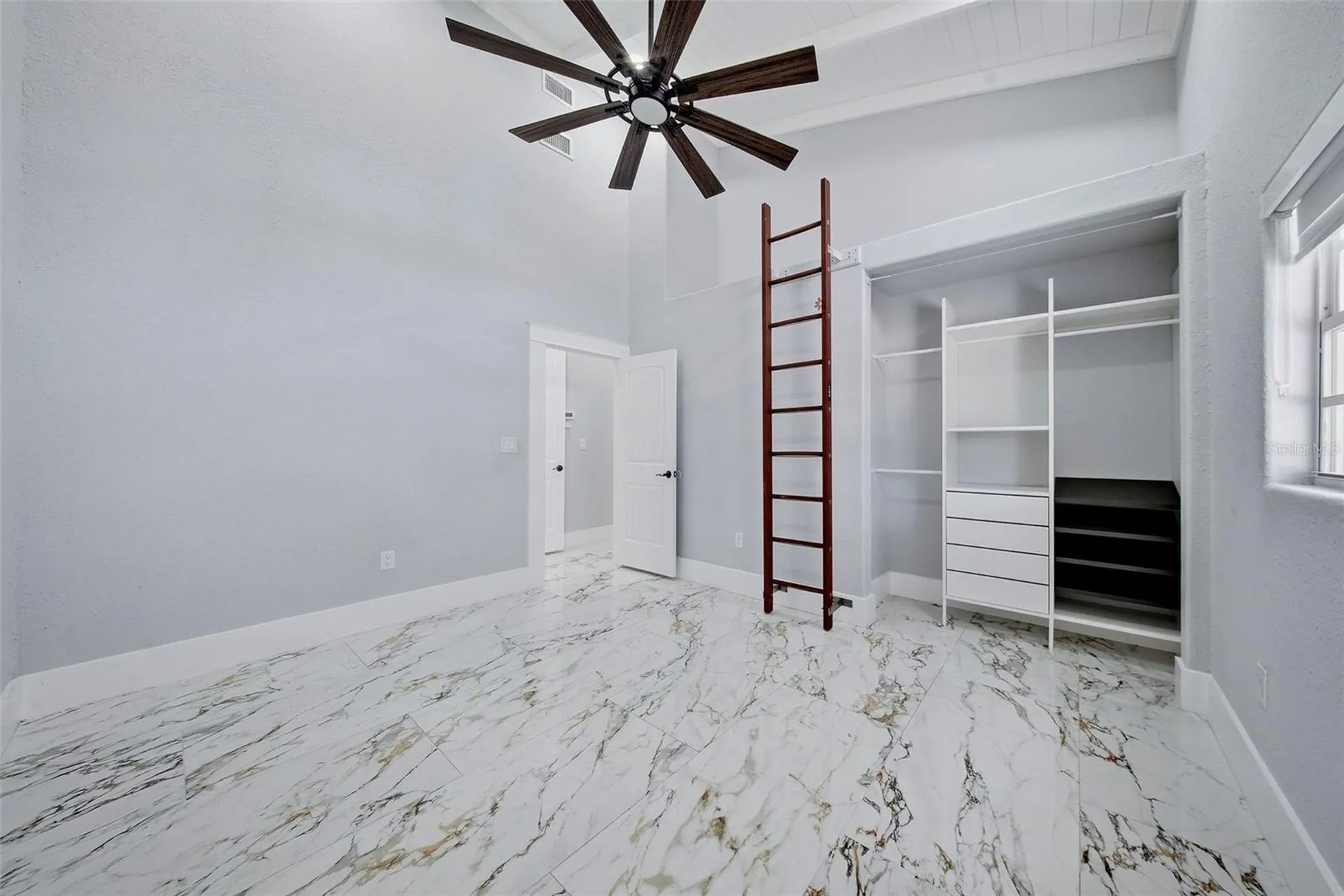8722 Palisades Drive Tampa FL 33615