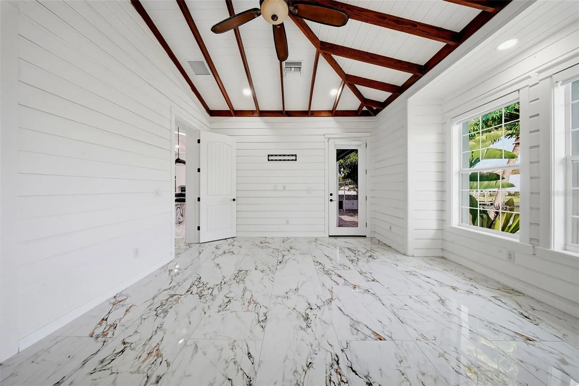8722 Palisades Drive Tampa FL 33615