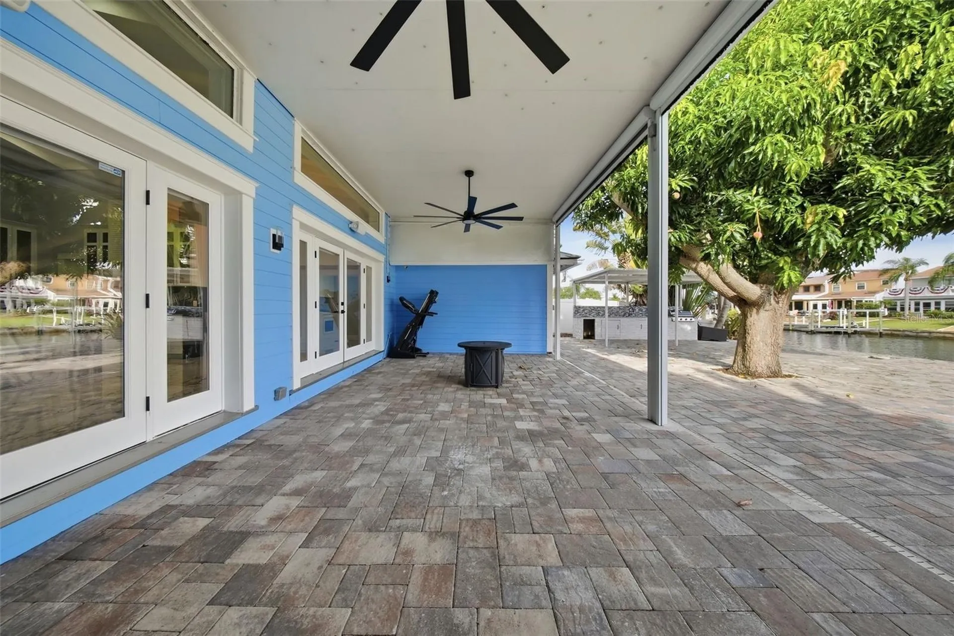 8722 Palisades Drive Tampa FL 33615