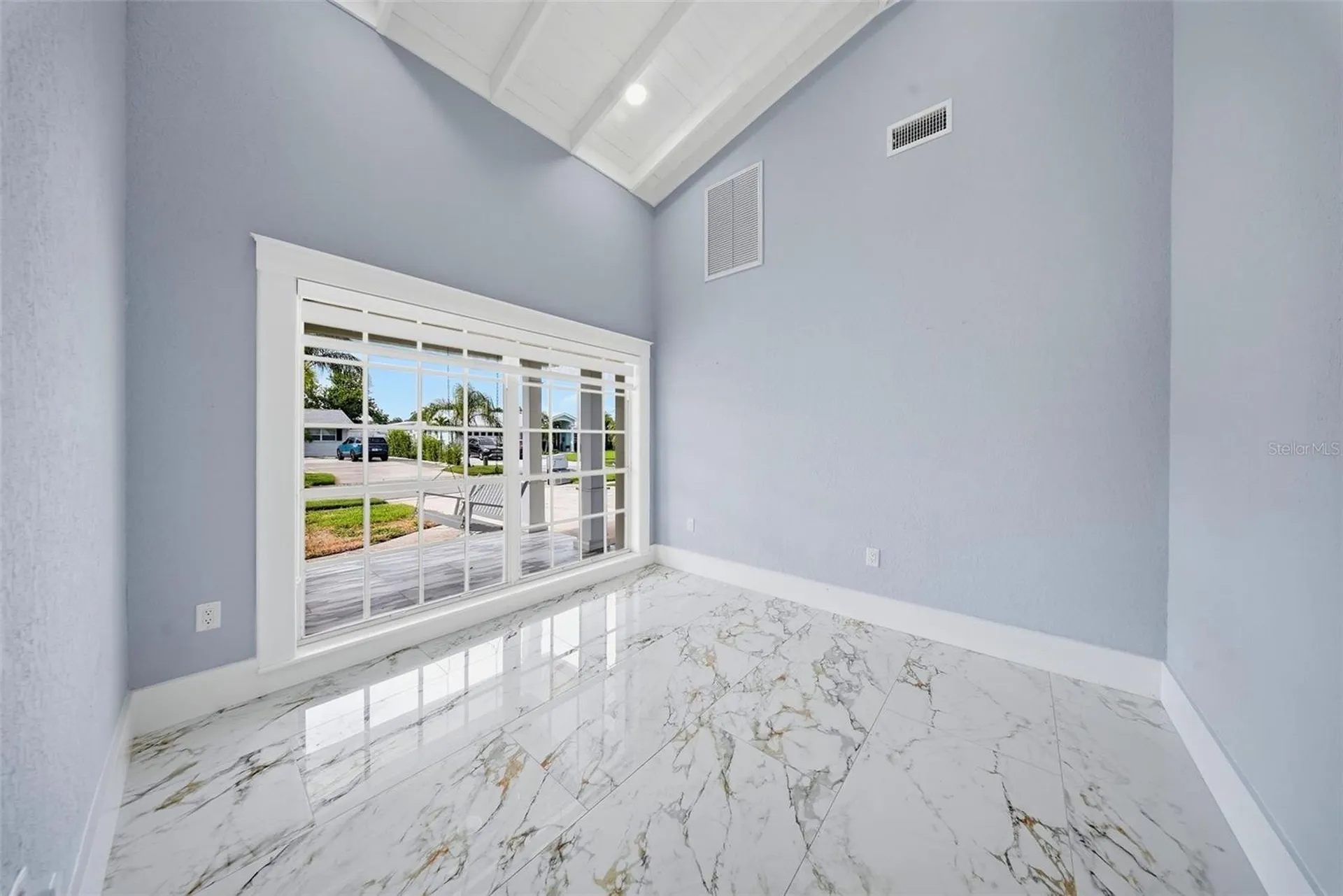 8722 Palisades Drive Tampa FL 33615