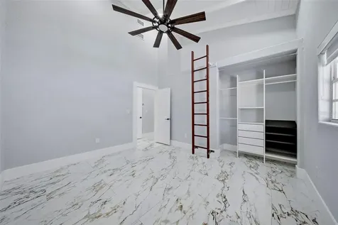 8722 Palisades Drive Tampa FL 33615