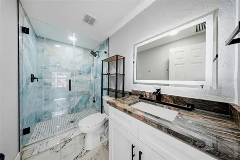 8722 Palisades Drive Tampa FL 33615