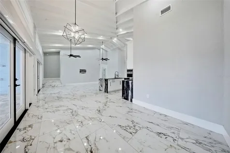8722 Palisades Drive Tampa FL 33615