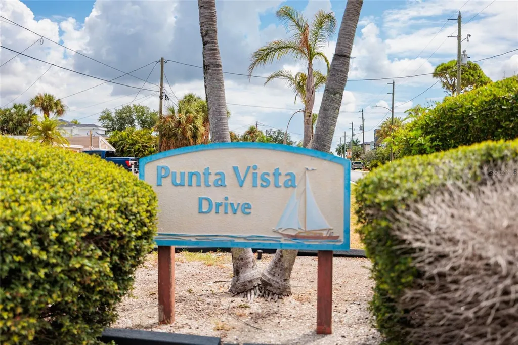 216 Punta Vista Drive St Pete Beach FL 33706