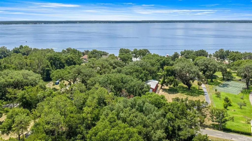 11940 SE 128th Place Road Ocklawaha FL 32179
