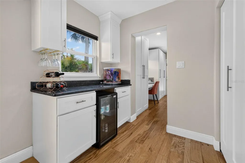 5810 20th Avenue S St Petersburg FL 33707