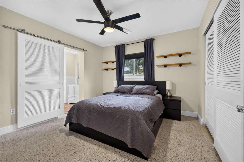 5810 20th Avenue S St Petersburg FL 33707