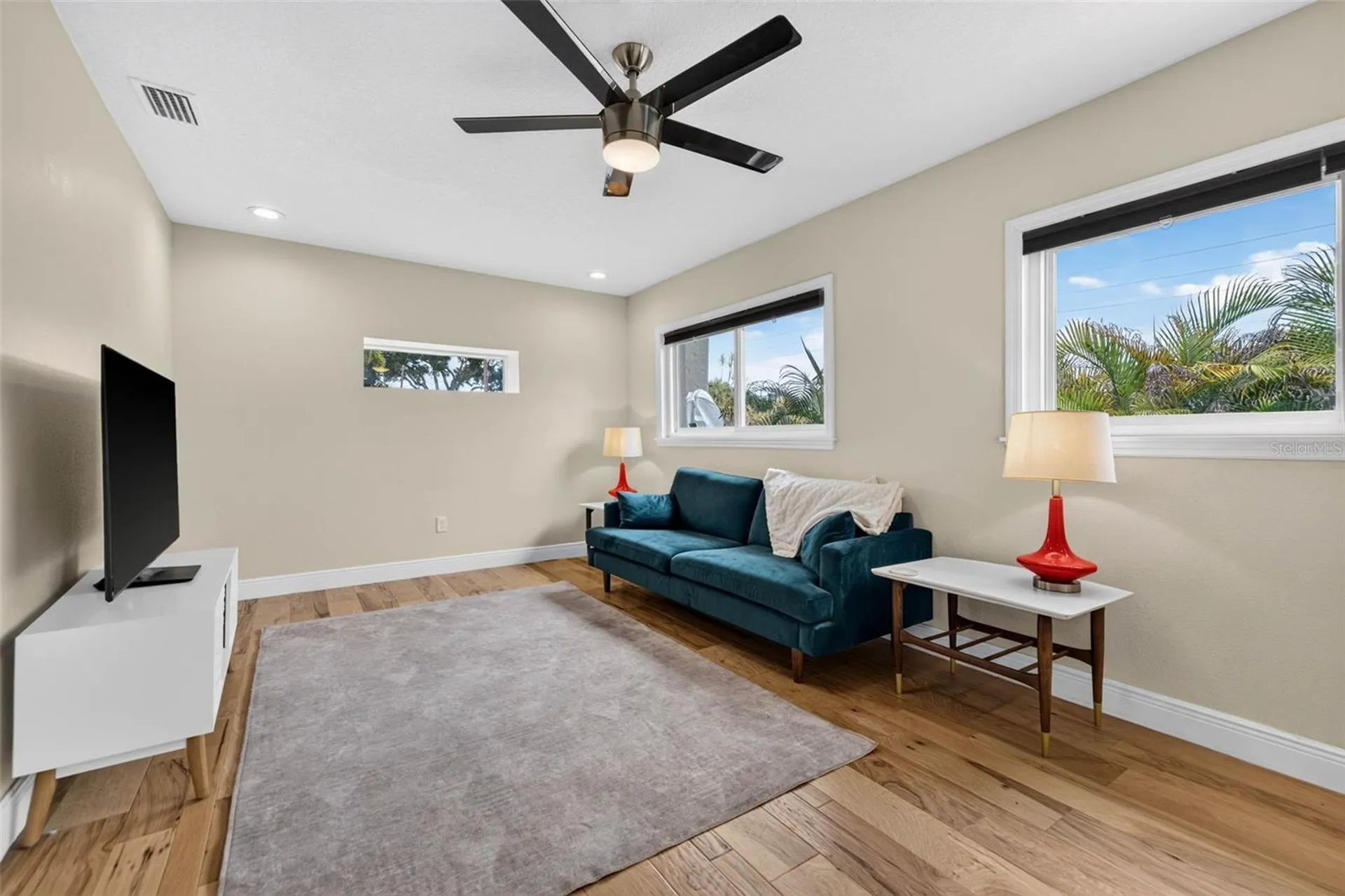5810 20th Avenue S St Petersburg FL 33707