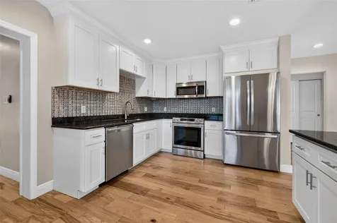 5810 20th Avenue S St Petersburg FL 33707