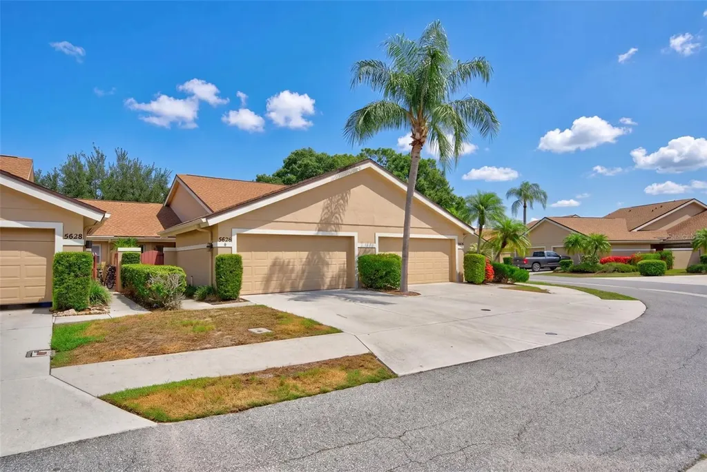 5626 Monte Rosso Road Sarasota FL 34243
