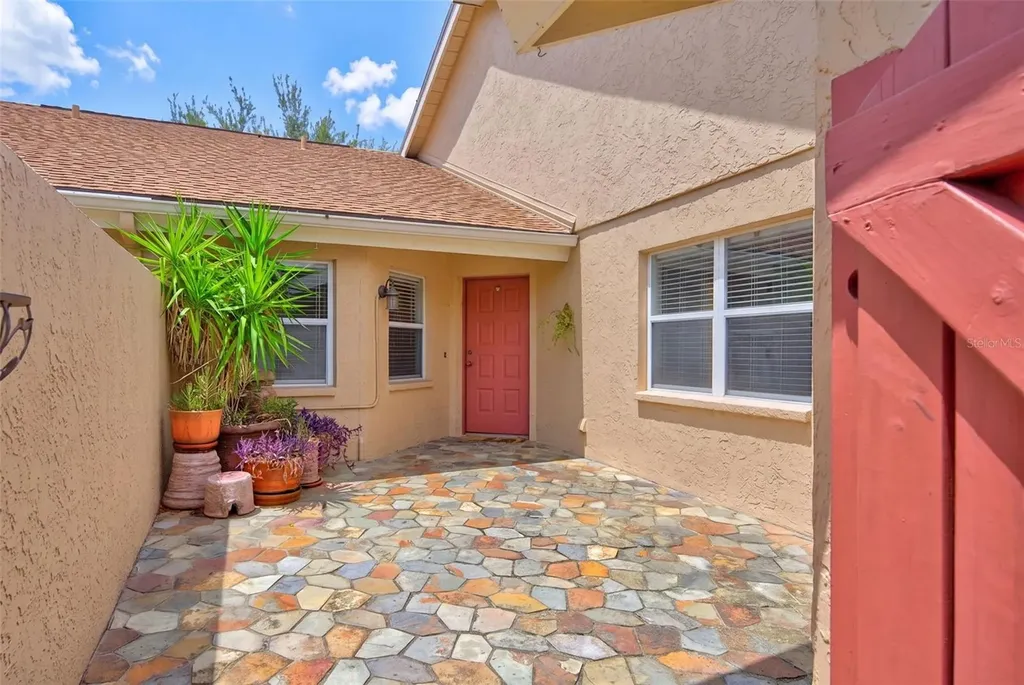5626 Monte Rosso Road Sarasota FL 34243