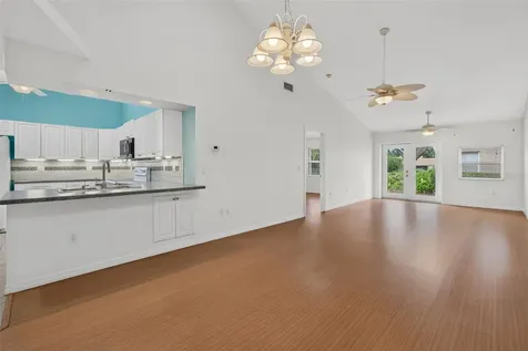 5626 Monte Rosso Road Sarasota FL 34243