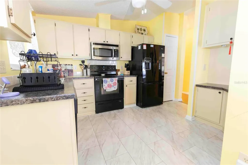 1159 Paradise Drive Lady Lake FL 32159