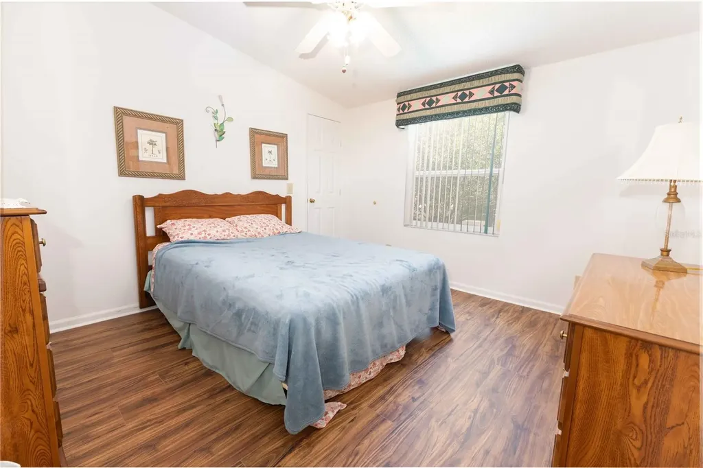 1159 Paradise Drive Lady Lake FL 32159