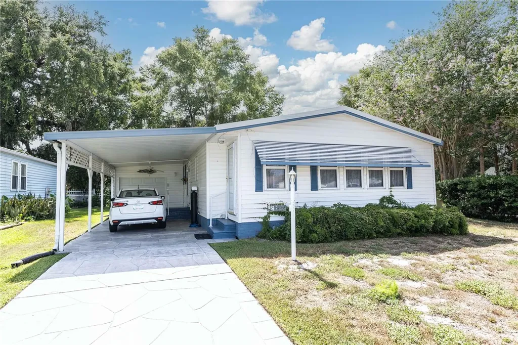 1159 Paradise Drive Lady Lake FL 32159
