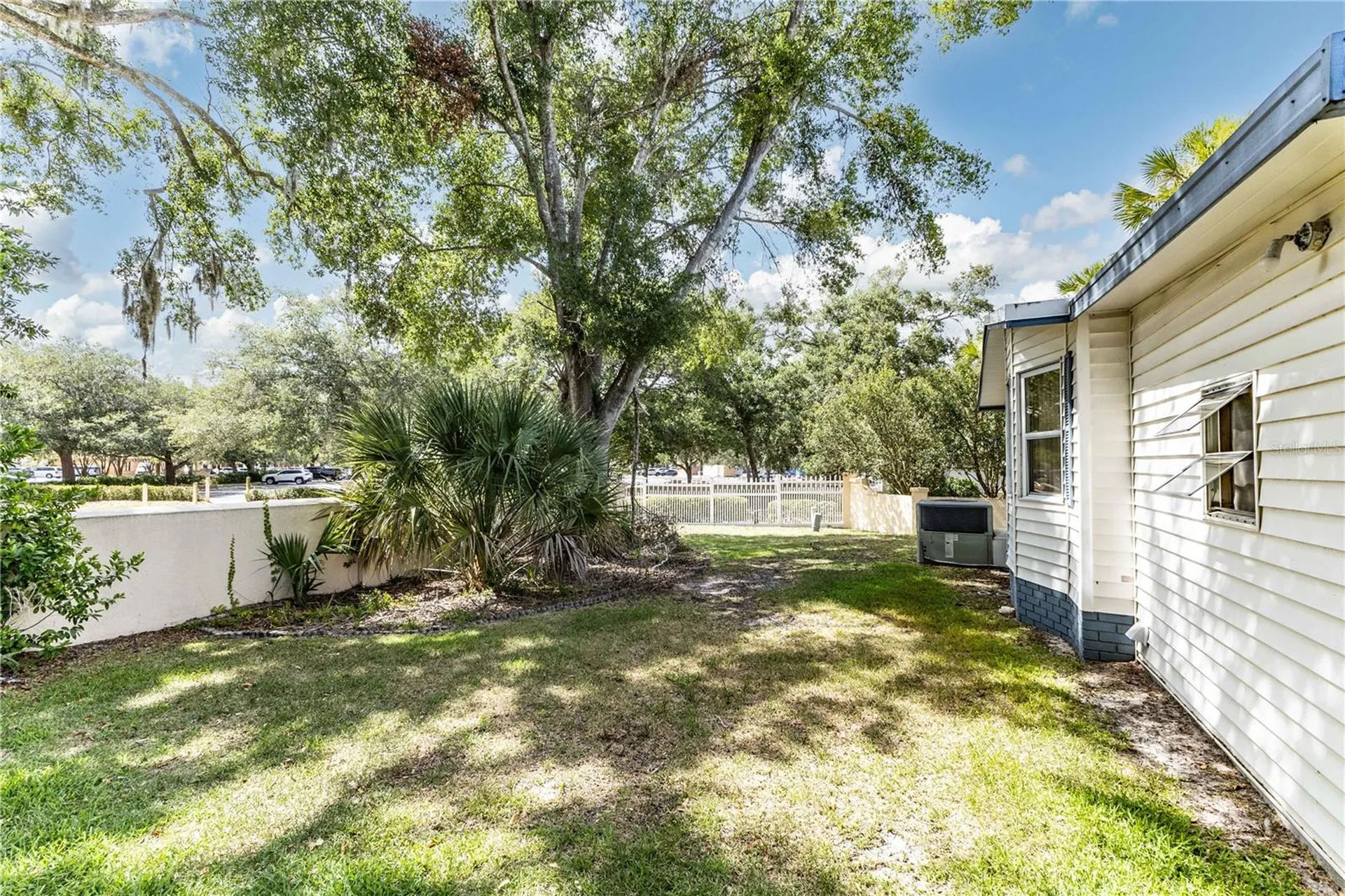 1159 Paradise Drive Lady Lake FL 32159