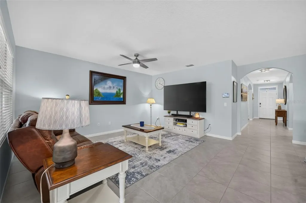 5264 Greenheart Avenue Mount Dora FL 32757