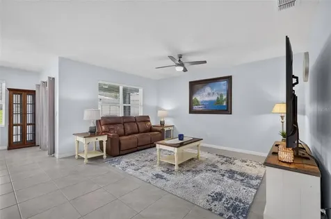 5264 Greenheart Avenue Mount Dora FL 32757