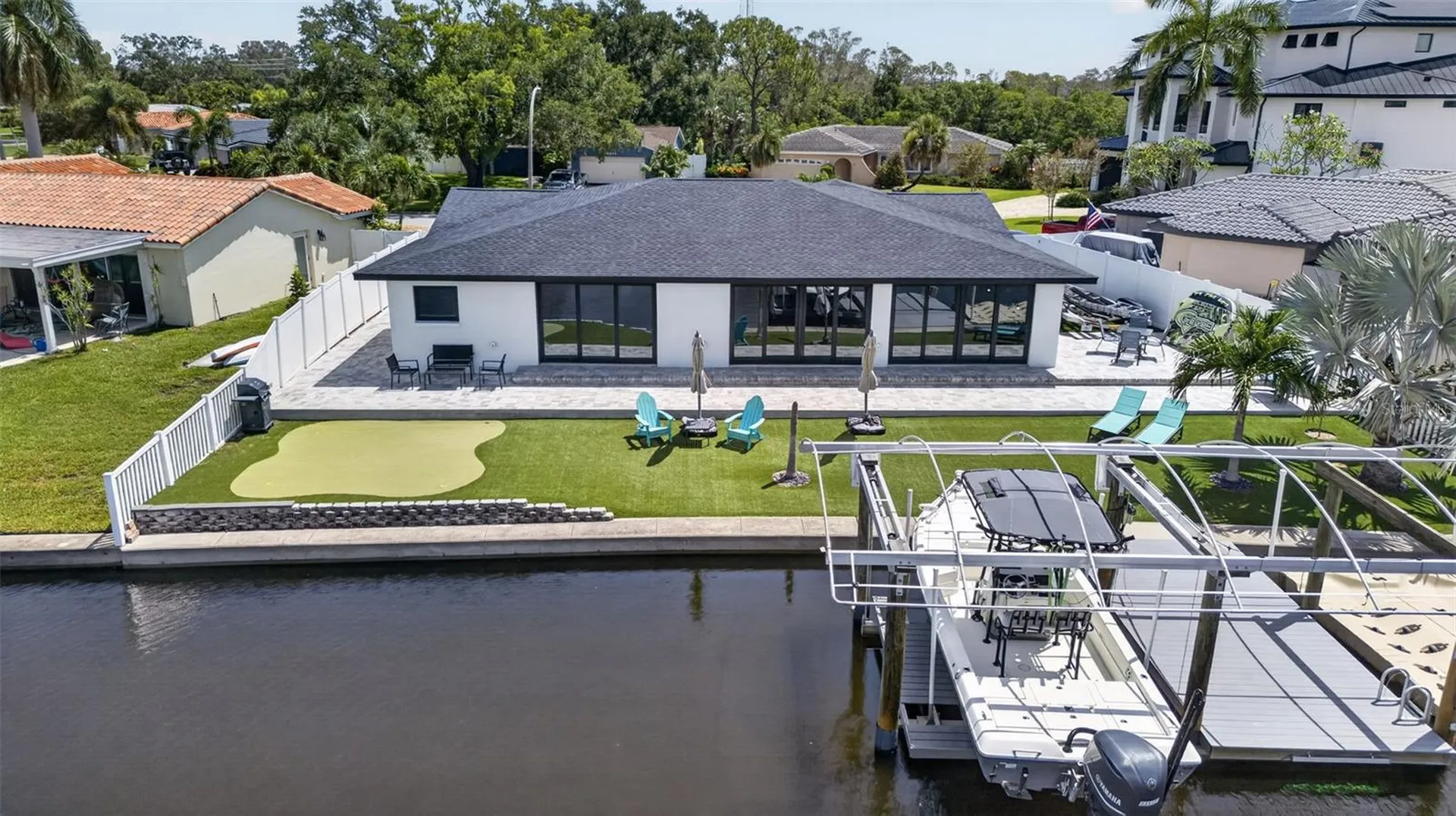 9622 NE Oak Street St Petersburg FL 33702