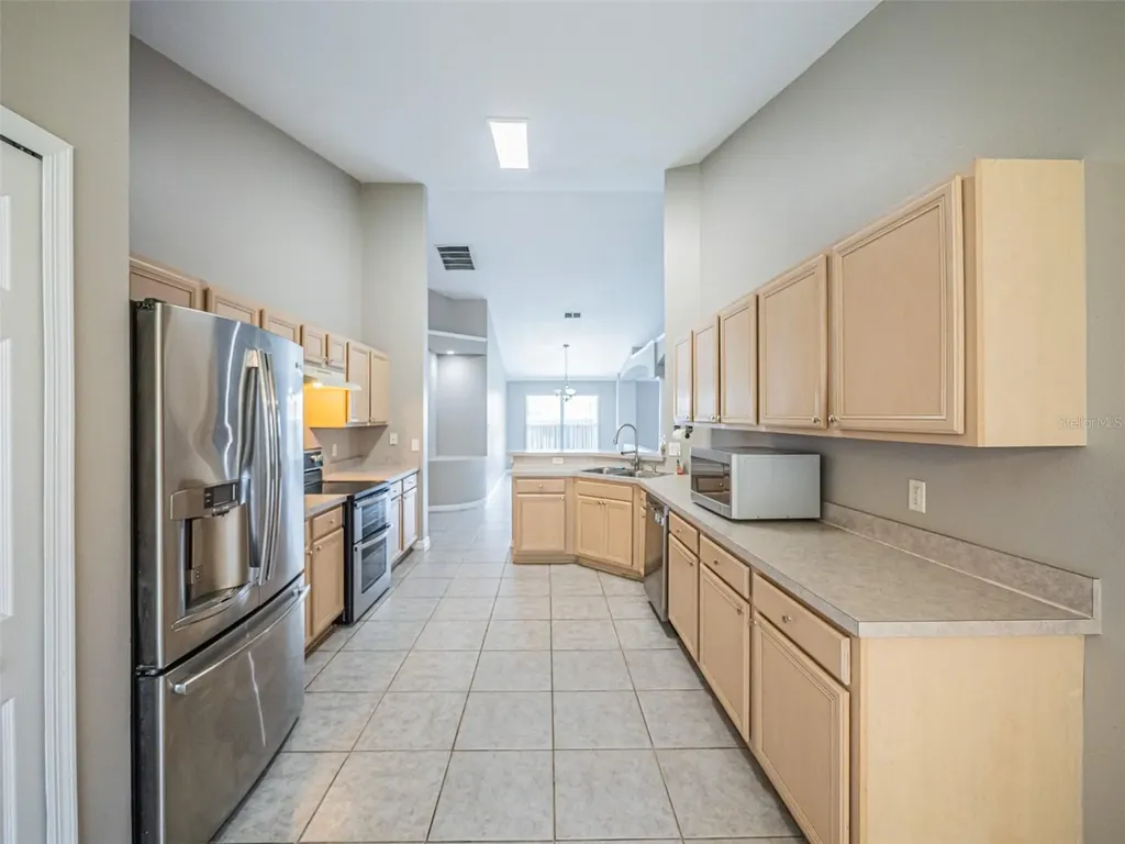2843 Strand Circle Oviedo FL 32765