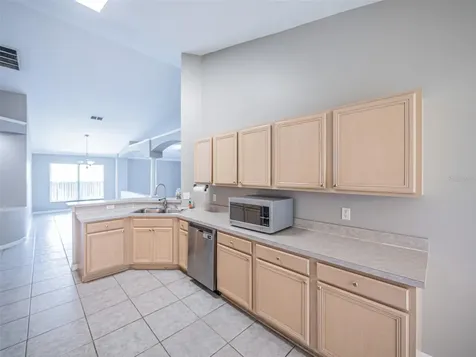 2843 Strand Circle Oviedo FL 32765