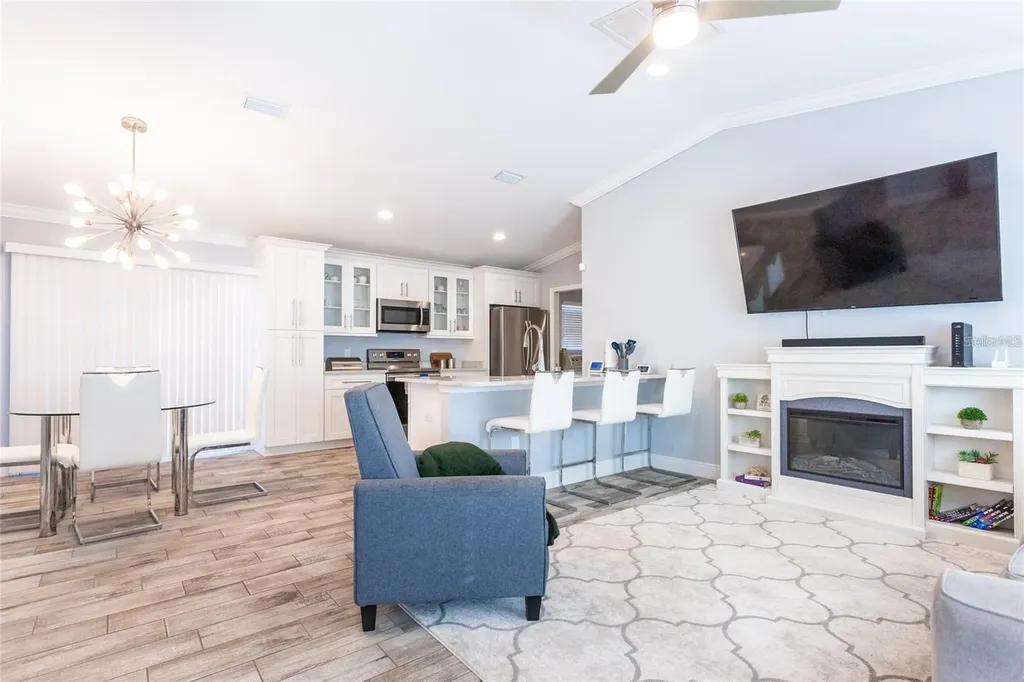 691 E Country Club Drive Williston FL 32696