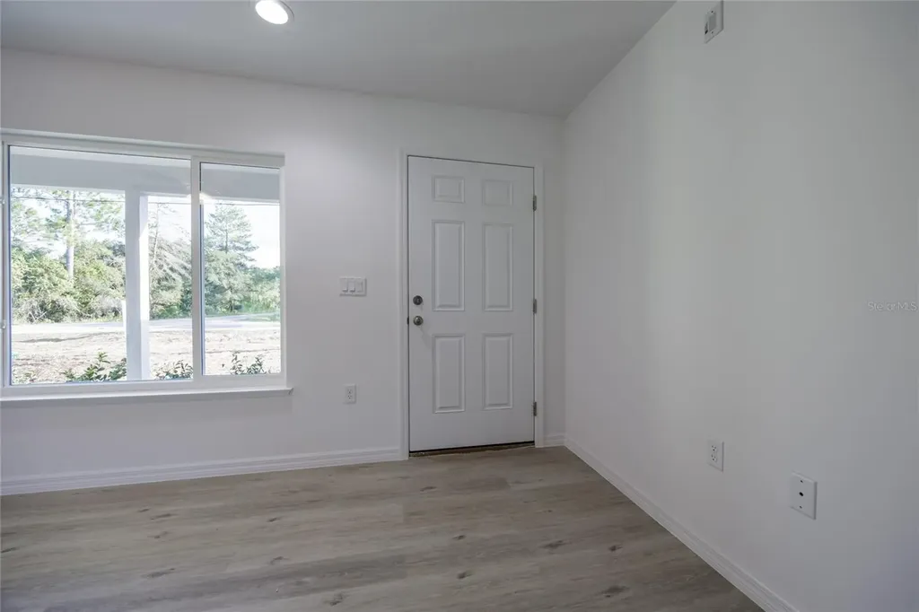 691 E Country Club Drive Williston FL 32696