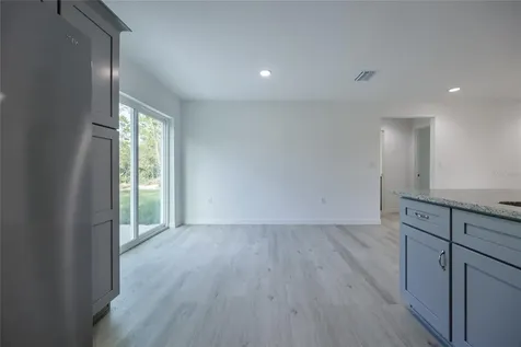 691 E Country Club Drive Williston FL 32696