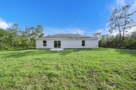 691 E Country Club Drive Williston FL 32696
