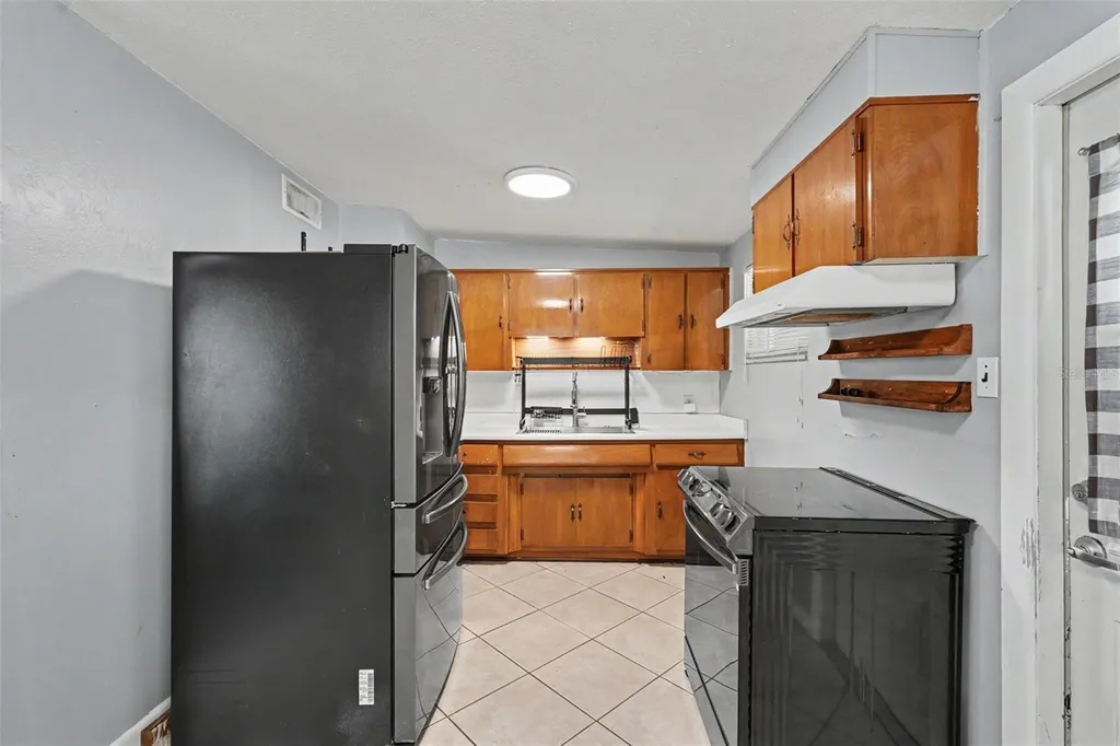 8042 91st Terrace Seminole FL 33777