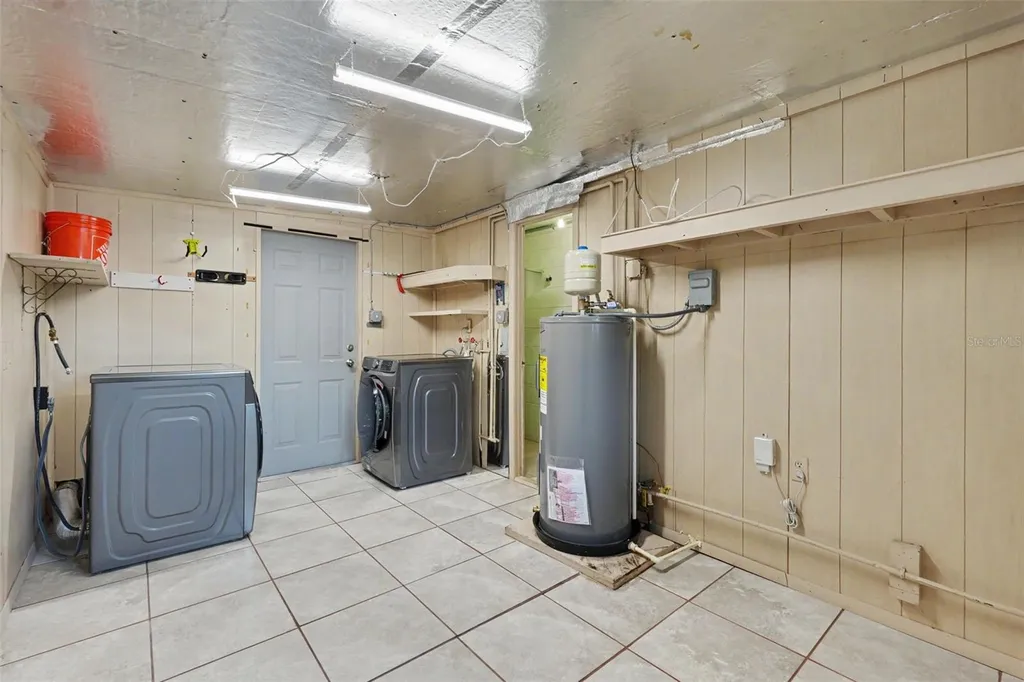 8042 91st Terrace Seminole FL 33777