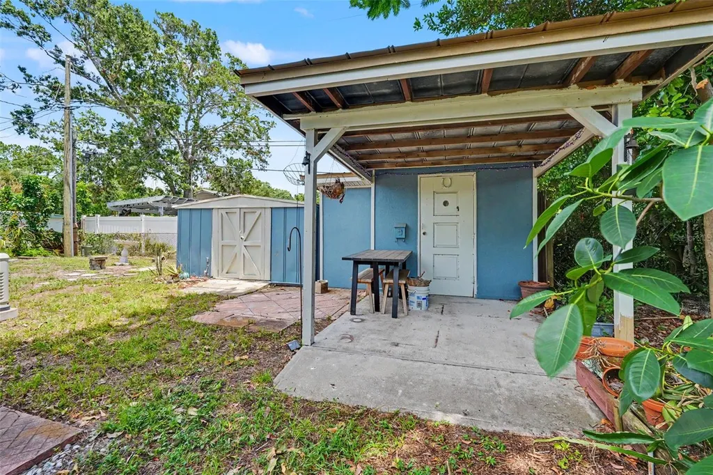 8042 91st Terrace Seminole FL 33777