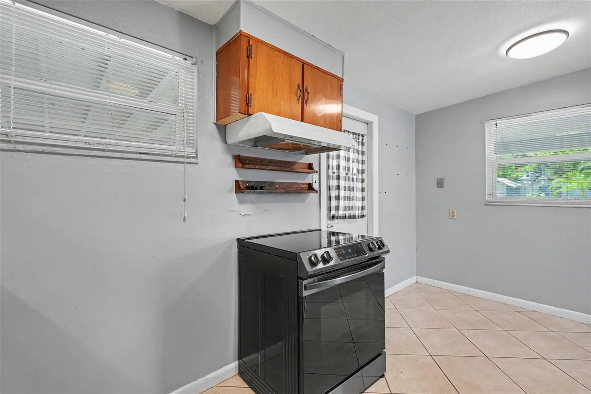 8042 91st Terrace Seminole FL 33777