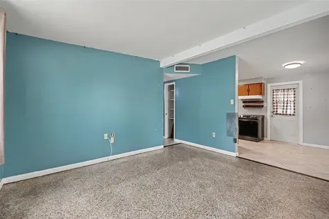 8042 91st Terrace Seminole FL 33777