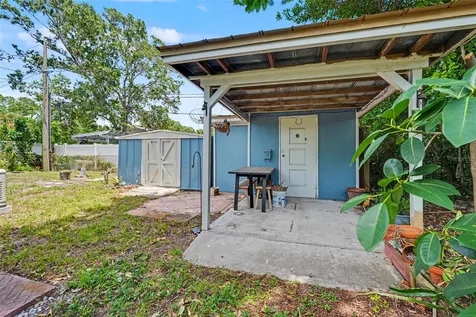 8042 91st Terrace Seminole FL 33777