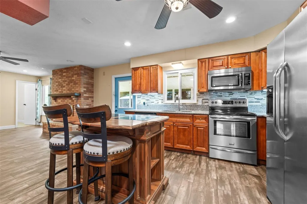 710 Debra Lynne Drive Brandon FL 33511