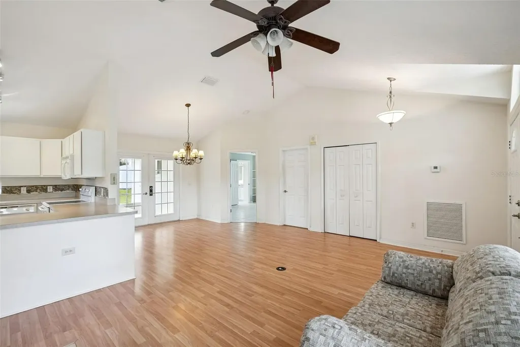 40932 Maxwell Road Umatilla FL 32784